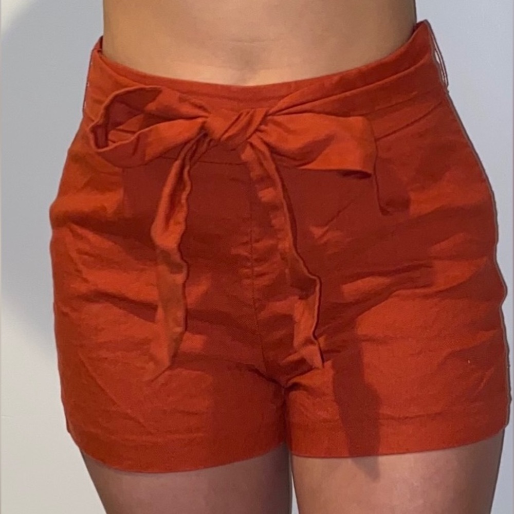 Express business casual burnt orange summer shorts size S with waist tie